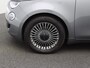 Fiat 500 Icon 42 kWh | Apple/Android Play | Cruise | DAB | Keyless | LED | Navi | Virtual Cockpit | Camera | Panoramadak | Convenience Pack | Pack winter | 12 Maand BOVAG Garantie! |
