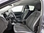 Volkswagen Polo 1.0 TSI Style | 95 PK | Digital Cockpit | Parkeercamera | Parkeersensoren | IQ-Light | Keyless | Stoelverwarming | Climatronic (Automatische Airco) | Navi by shop