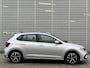 Volkswagen Polo 1.0 TSI Life / Navigatie / App connect / Parkeersensoren V+A /  Lichtmetaal 16 inch / Fabriekgarantie 2027 / P4