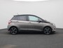 Toyota Yaris 1.5 Hybrid Bi-Tone | Automaat | Panoramadak |  Camera | Navigatie | Climate Control | Trekhaak |