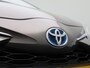 Toyota Yaris 1.5 Hybrid Bi-Tone | Automaat | Panoramadak |  Camera | Navigatie | Climate Control | Trekhaak |