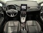 Renault Captur 1.3 TCe 155 EDC Initiale Paris | Trekhaak | Panoramadak | Leder | Navigatie 9,3" | Climate Control | Cruise Control | Lichtmetalen velgen 18" | Apple Carplay/Android Auto
