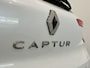 Renault Captur 1.3 TCe 155 EDC Initiale Paris | Trekhaak | Panoramadak | Leder | Navigatie 9,3" | Climate Control | Cruise Control | Lichtmetalen velgen 18" | Apple Carplay/Android Auto