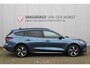 Ford Focus Wagon 1.0-155pk EcoBoost Mild-Hybrid Active AUTOMAAT ! Trekgewicht 1.500kg ! Slechts 6.600km ! Ruim €. 9.000,- beneden de nieuwprijs ! Volautm. airco dual, navigatie, telefoonvoorb., adaptive cruise control, LED verlichting, metallic lak, camera, front-, lane- en side assist, LM wielen, Isofix etc.