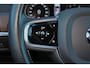 Volvo V90 Cross Country T5 AWD Pro - IntelliSafe Assist & Surround - 360º Camera - Harman/Kardon audio - Adaptieve LED koplampen - Verwarmde voorstoelen, stuur & achterbank - Parkeersensoren voor & achter - Elektr. bedienb. voorstoelen met geheugen - Nappa Lederen bekleding - Standkachel - Extra getint glas - 19' LMV