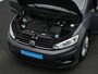 Volkswagen Touran 7 pers. 1.5 TSI 150 pk DSG Highline / R-Line | Trekhaak | Achteruitrijcamera | Navigatie | Stoelverwarming | Adaptive Cruise