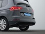 Volkswagen Touran 7 pers. 1.5 TSI 150 pk DSG Highline / R-Line | Trekhaak | Achteruitrijcamera | Navigatie | Stoelverwarming | Adaptive Cruise