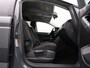 Volkswagen Touran 7 pers. 1.5 TSI 150 pk DSG Highline / R-Line | Trekhaak | Achteruitrijcamera | Navigatie | Stoelverwarming | Adaptive Cruise