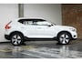 Volvo XC40 T4 Momentum Pro | 1ste Eigenaar | Dealeronderhouden | Semi Electrische Wegklapbare Trekhaak | 18'' Lichtmetalen Velgen | Parkeerverwarming | Parkeersensoren