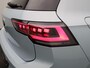 Volkswagen Golf 1.5 eHybrid GTE | Automaat | Panoramadak | Navigatie | Apple Carplay / Android Auto | Trekhaak Inklapbaar | Digital Cockpit | Advanced Keyless | Heads-up Display | Stoel- Stuurverwarming | Lichtmetalen Velgen |
