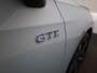 Volkswagen Golf 1.5 eHybrid GTE | Automaat | Panoramadak | Navigatie | Apple Carplay / Android Auto | Trekhaak Inklapbaar | Digital Cockpit | Advanced Keyless | Heads-up Display | Stoel- Stuurverwarming | Lichtmetalen Velgen |