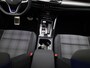 Volkswagen Golf 1.5 eHybrid GTE | Automaat | Panoramadak | Navigatie | Apple Carplay / Android Auto | Trekhaak Inklapbaar | Digital Cockpit | Advanced Keyless | Heads-up Display | Stoel- Stuurverwarming | Lichtmetalen Velgen |