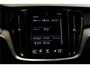 Volvo V60 2.0 B4 MHEV 145kW/197pk Aut8 Inscription ADAPT.CRUISE + NAVI SENSUS + DRIVE MODES + PILOT ASSIST + AFN.TREKHAAK + CAMERA + BLIS + LANE ASSIST + STOELVERWARMING + KEYLESS ENTRY&GO + MATRIX LED + PARKSENSOREN V&A + 18" LM-VELGEN!!