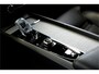 Volvo V60 2.0 B4 MHEV 145kW/197pk Aut8 Inscription ADAPT.CRUISE + NAVI SENSUS + DRIVE MODES + PILOT ASSIST + AFN.TREKHAAK + CAMERA + BLIS + LANE ASSIST + STOELVERWARMING + KEYLESS ENTRY&GO + MATRIX LED + PARKSENSOREN V&A + 18" LM-VELGEN!!