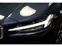 Volvo V60 2.0 B4 MHEV 145kW/197pk Aut8 Inscription ADAPT.CRUISE + NAVI SENSUS + DRIVE MODES + PILOT ASSIST + AFN.TREKHAAK + CAMERA + BLIS + LANE ASSIST + STOELVERWARMING + KEYLESS ENTRY&GO + MATRIX LED + PARKSENSOREN V&A + 18" LM-VELGEN!!