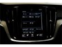 Volvo V60 2.0 B4 MHEV 145kW/197pk Aut8 Inscription ADAPT.CRUISE + NAVI SENSUS + DRIVE MODES + PILOT ASSIST + AFN.TREKHAAK + CAMERA + BLIS + LANE ASSIST + STOELVERWARMING + KEYLESS ENTRY&GO + MATRIX LED + PARKSENSOREN V&A + 18" LM-VELGEN!!