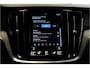Volvo V60 2.0 B4 MHEV 145kW/197pk Aut8 Inscription ADAPT.CRUISE + NAVI SENSUS + DRIVE MODES + PILOT ASSIST + AFN.TREKHAAK + CAMERA + BLIS + LANE ASSIST + STOELVERWARMING + KEYLESS ENTRY&GO + MATRIX LED + PARKSENSOREN V&A + 18" LM-VELGEN!!