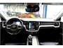 Volvo V60 2.0 B4 MHEV 145kW/197pk Aut8 Inscription ADAPT.CRUISE + NAVI SENSUS + DRIVE MODES + PILOT ASSIST + AFN.TREKHAAK + CAMERA + BLIS + LANE ASSIST + STOELVERWARMING + KEYLESS ENTRY&GO + MATRIX LED + PARKSENSOREN V&A + 18" LM-VELGEN!!