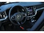 Volvo V60 T6 Plug-in hybrid AWD Plus Dark | Verwarmbare Voorstoelen, Stuurwiel en Achterbank | Semi-Elektrische Trekhaak | Verwarmbare Voorruit | Premium Audio by Harman Kardon | 360-Camera