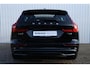 Volvo V60 T6 Plug-in hybrid AWD Plus Dark | Verwarmbare Voorstoelen, Stuurwiel en Achterbank | Semi-Elektrische Trekhaak | Verwarmbare Voorruit | Premium Audio by Harman Kardon | 360-Camera