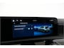 Mercedes-Benz A-klasse 250 e AMG Night PHEV 218 pk | Trekhaak | Camera | Stl. verw. | Sfeerverl. | Dodehoek |