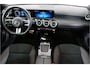 Mercedes-Benz A-klasse 250 e AMG Night PHEV 218 pk | Trekhaak | Camera | Stl. verw. | Sfeerverl. | Dodehoek |