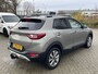 Kia Stonic 1.0 T-GDi MHEV DynamicPlusLine Automaat | Trekhaak | Navigatie | Camera Info Daan 0492-588964