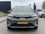 Kia Stonic 1.0 T-GDi MHEV DynamicPlusLine Automaat | Trekhaak | Navigatie | Camera Info Daan 0492-588964