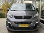 Peugeot e-Traveller Long 75 kWh | 8 Persoons | tot 348km WLTP | Lederen bekleding | Stoelverwarming | Achteruitrijcamera | Navigatie | Dubbele schuifdeur |
