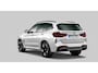 BMW iX3 High Executive 80 kWh Head up - Comfort Access - Parking Assistant Plus - Driving Assistant Professional - Getinte/Geluiddempende Ruiten - Harman Kardon - Elektrisch verwarmde voorstoelen - Sportstoelen -