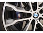 BMW X3 xDrive30i High Executive | M Sport pakket | Camera | Harman Kardon | 20" Lichtmetaal | Smartphone intergratie | Elektr. Achterklep |