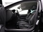 Volkswagen Passat Variant 1.5 TSI 150 pk DSG Highline Business | Achteruitrijcamera | Navigatie | Stoelverwarming | Leder/alcantara | Adaptive Cruise