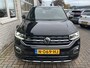 Volkswagen T-Cross 1.0 TSI 2x R-Line / CAMERA/ PARK. SENSOREN/ STOELVERWARM./ DIGITAL DASHBOARD/ ADAPT. CRUISE/ LED/ NAVI/ CLIMA/ 18" LMV