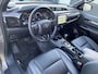 Toyota Hilux 2.8 D-4D Double Cab Invincible Automaat Nieuw geleverd, incl. o.a.: De laadbak is gecoat, trekhaak 13plg, stoelverwarming, achteruitrij camera, keyless, navigatie, Apple CarPlay/Android Auto, JBL Audio, NL-auto, boekjes compleet, 265/65R18 banden CST AT318 Sahara 4X4 terreinbanden