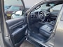 Toyota Hilux 2.8 D-4D Double Cab Invincible Automaat Nieuw geleverd, incl. o.a.: De laadbak is gecoat, trekhaak 13plg, stoelverwarming, achteruitrij camera, keyless, navigatie, Apple CarPlay/Android Auto, JBL Audio, NL-auto, boekjes compleet, 265/65R18 banden CST AT318 Sahara 4X4 terreinbanden