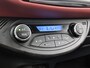 Toyota Yaris 1.5 Hybrid Bi-Tone | Navigatie | Leder |