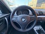 BMW 1-Serie 118i, trekhaak, cruise control, youngtimer, climate, 4-seizoensbanden