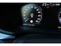 Volvo V60 B3 Momentum Advantage | Stoel- en Stuurverwarming | Cruise Control | Leer | Achteruitrij Camera | Apple Carplay/Android Auto | Elektrisch Verstelbare Lendensteunen