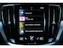 Volvo V60 B3 Momentum Advantage | Stoel- en Stuurverwarming | Cruise Control | Leer | Achteruitrij Camera | Apple Carplay/Android Auto | Elektrisch Verstelbare Lendensteunen