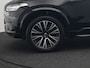 Volvo XC90 T8 Recharge AWD Ultimate Dark LONG RANGE 7 Persoons Plug In Hybrid 456pk Dealer O.H. PHEV | Panodak | Head Up | Adaptive Cruise | Camera | Lederen Sportstoelen Memory & Verwarmd | Google Assistent | Harman & Kardon | Stuur Verwarmd | Apple Carplay | Blis | Keyless | Virtual |