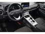 Hyundai Kona Electric EV Comfort 64 kWh 3- Fase SOH 97.1% | Warmtepomp | Camera | Navigatie