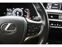 Lexus UX 250h Preference Line | 18 Inch Lichtmetalen velgen | Privacy Glass | Blind Spot Monitor