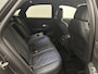 DS 7 Crossback SUV Be Chic 130 pk | Navigatie | Parkeersensoren Achter | Verwarmde Comfortstoelen | Lederen Bekleding | Keyless Start | LED Dagrijverlichting | Climate Control | Cruise Control | 17" Lichtmetalen Velgen | Apple Carplay/Android Auto |