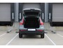 Volvo XC40 B4 Plus Black Edition Elektrisch Verstelbare Voorstoelen | Getint Glas Achter | 20 inch Lichtmetalen Velgen Hoogglans Zwart | Keyless | Elektrische Achterklep | Premium audio by Harman Kardon | Stoelverwarming | Stuurverwarming | Volvo UX Infotainment | Adaptieve Cruise Control | Pilot Assist | BLIS