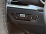 BMW 3-Serie Touring 330e Panoramadak / HUD / Leer / Stoelverwarming