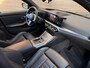 BMW 3-Serie Touring 330e Panoramadak / HUD / Leer / Stoelverwarming