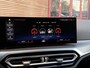 BMW 3-Serie Touring 330e Panoramadak / HUD / Leer / Stoelverwarming