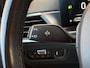 BMW 3-Serie Touring 330e Panoramadak / HUD / Leer / Stoelverwarming