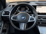 BMW 3-Serie Touring 330e Panoramadak / HUD / Leer / Stoelverwarming
