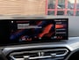 BMW 3-Serie Touring 330e Panoramadak / HUD / Leer / Stoelverwarming